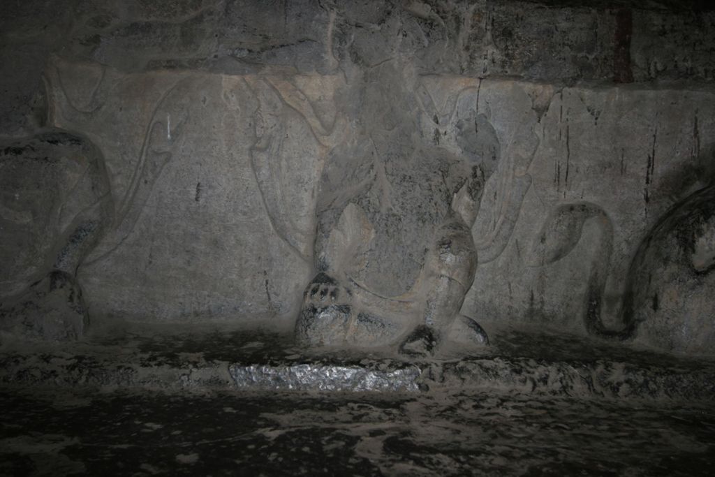 Miniature of Northern Xiangtangshan, South Cave, interior