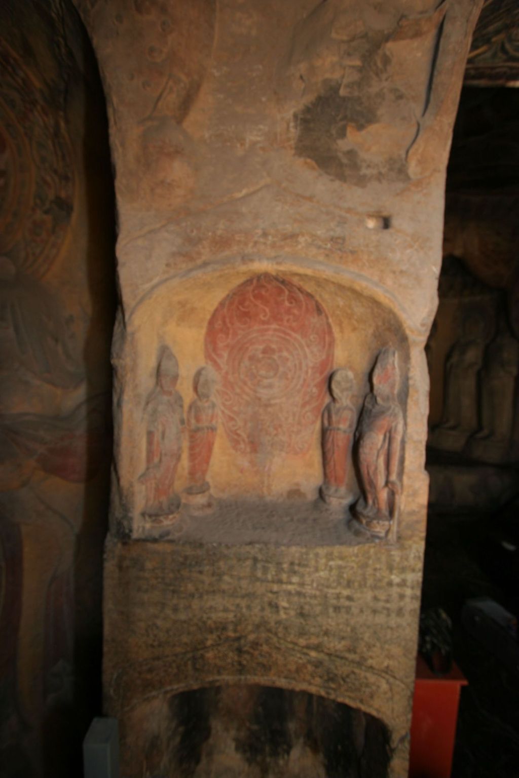 Miniature of Northern Xiangtangshan, South Cave, north vestibule