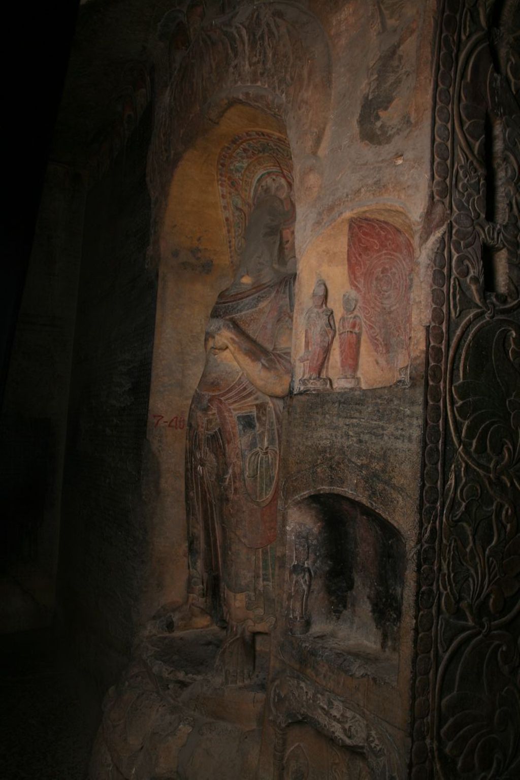 Miniature of Northern Xiangtangshan, South Cave, north vestibule