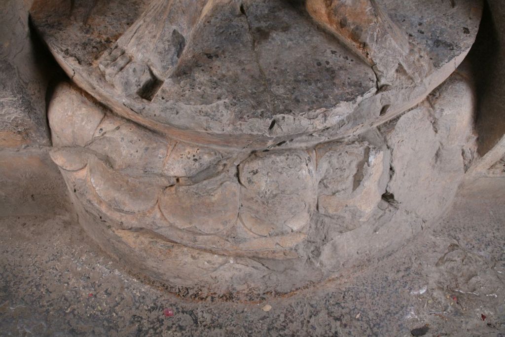 Miniature of Northern Xiangtangshan, South Cave, north vestibule