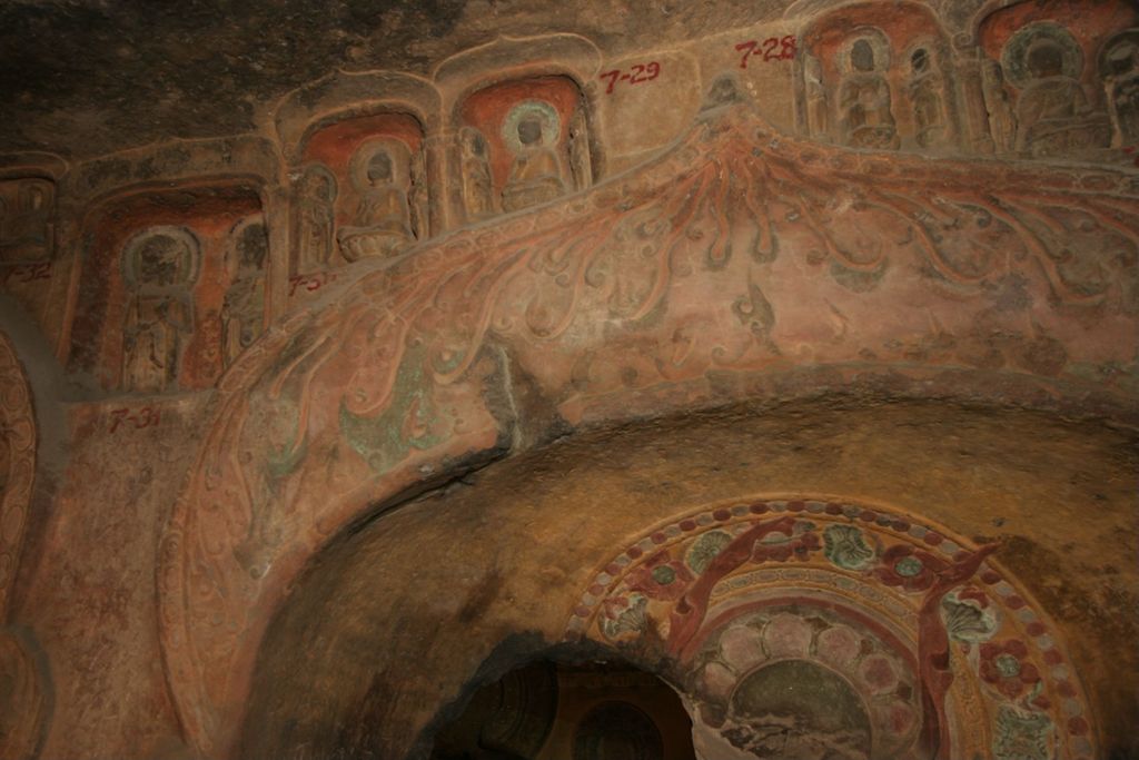 Miniature of Northern Xiangtangshan, South Cave, south vestibule