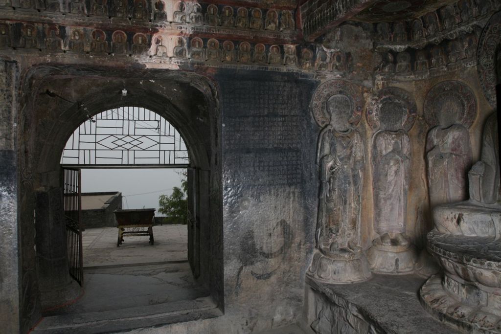 Miniature of Northern Xiangtangshan, South Cave, west wall