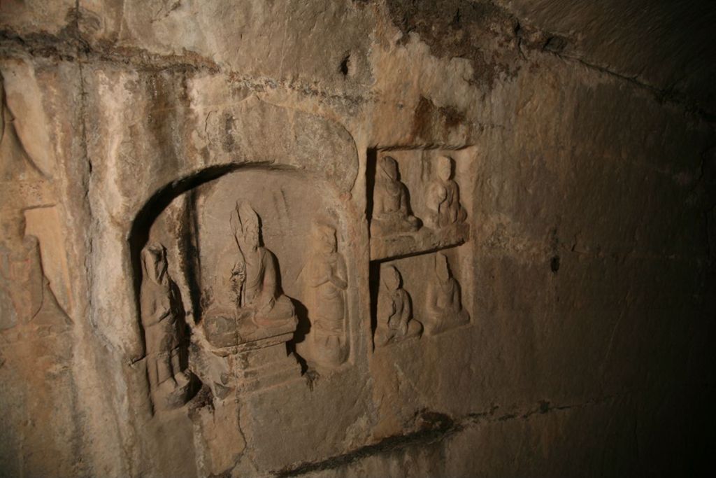 Miniature of Shuiyusi (Little Xiangtangshan), interior