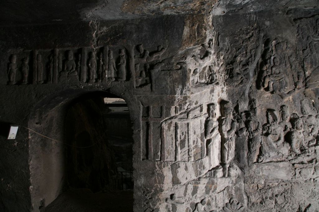 Miniature of Southern Xiangtangshan, Cave 1, front wall