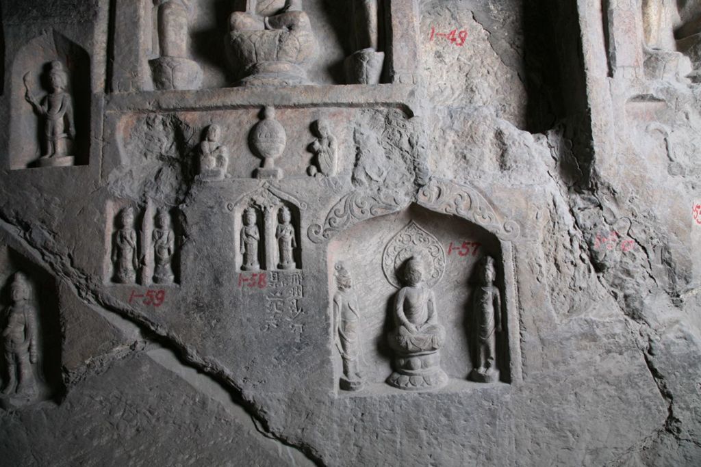 Miniature of Southern Xiangtangshan, Cave 1, interior, right side