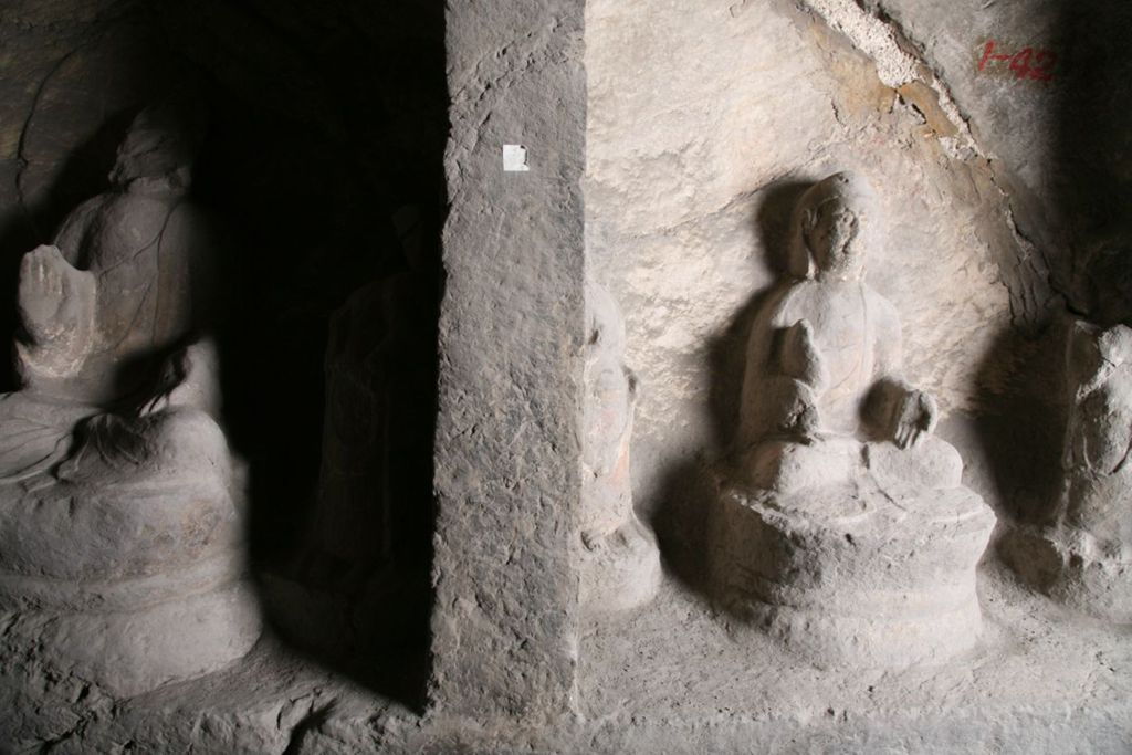 Miniature of Southern Xiangtangshan, Cave 1, interior, right side