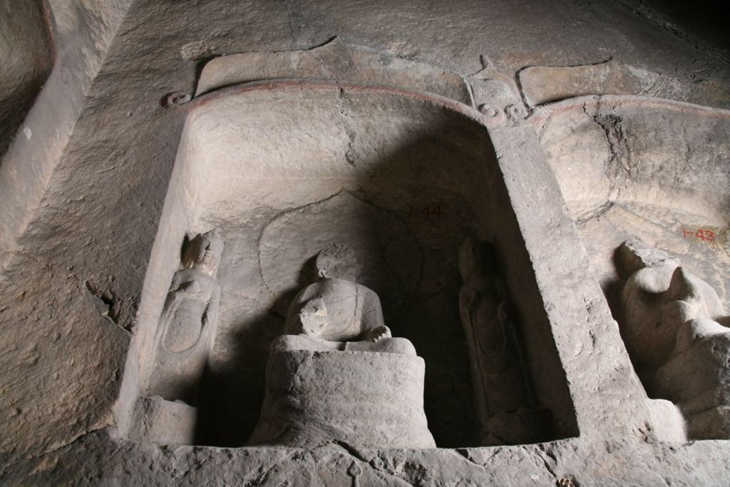 Miniature of Southern Xiangtangshan, Cave 1, interior, right side