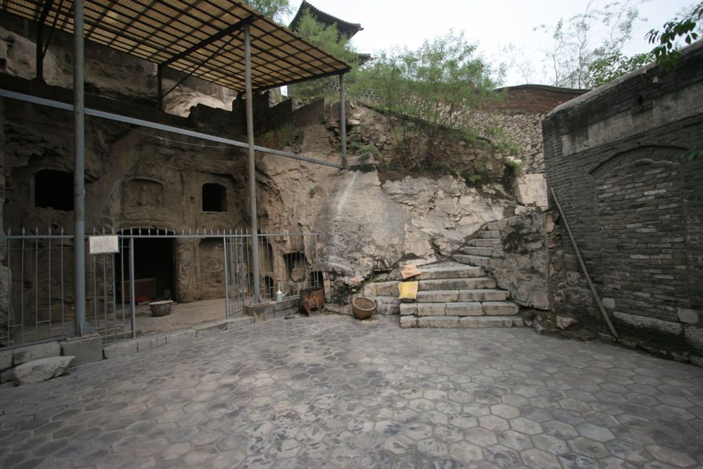 Miniature of Southern Xiangtangshan, Cave 1, exterior