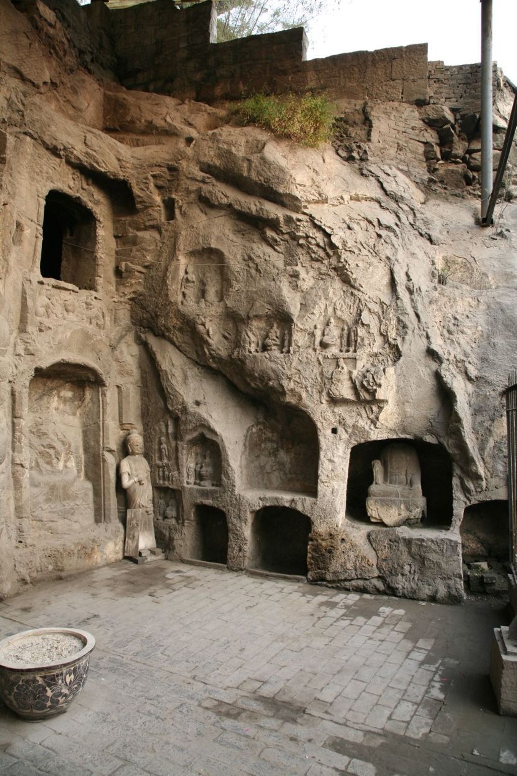 Miniature of Southern Xiangtangshan, Cave 1, exterior