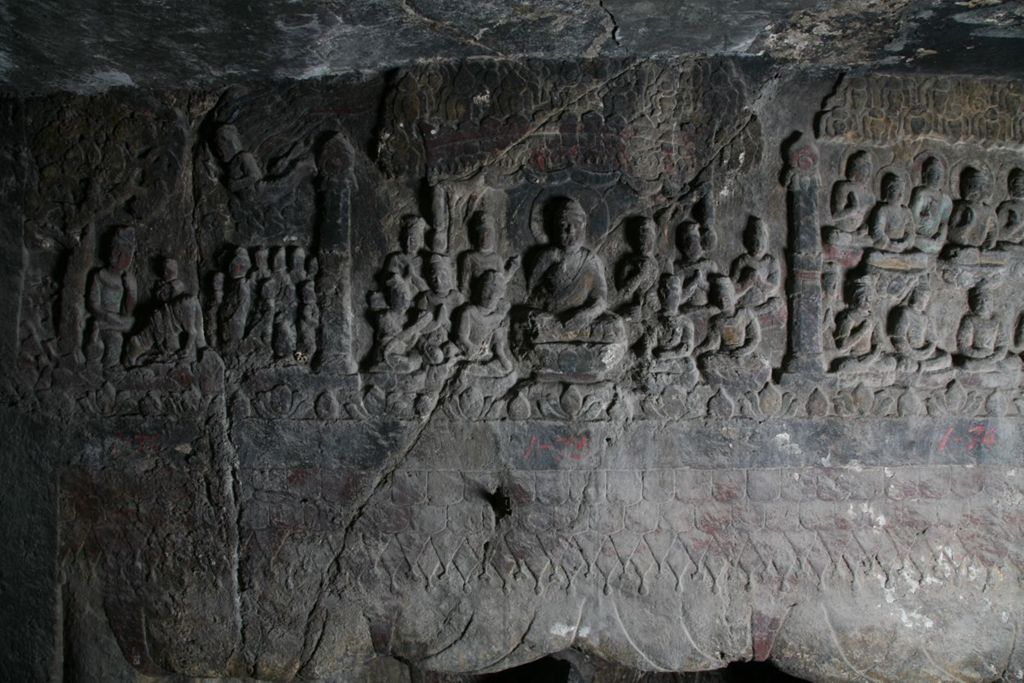 Miniature of Southern Xiangtangshan, Cave 1, altar front