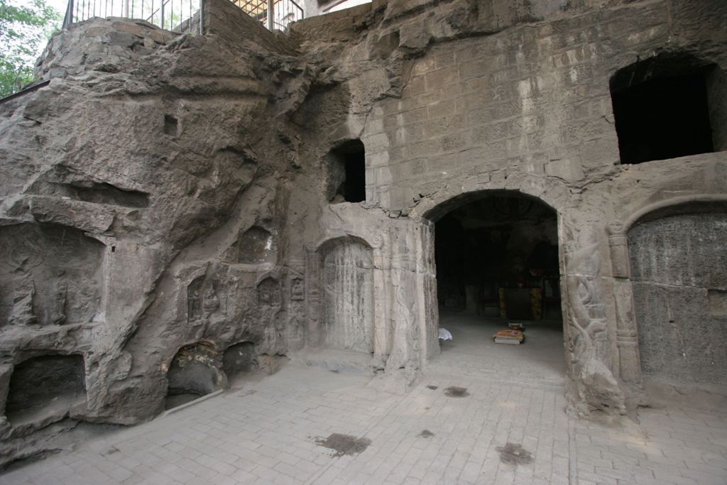 Miniature of Southern Xiangtangshan, Cave 2, exterior