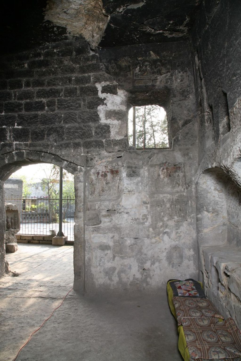 Miniature of Southern Xiangtangshan, Cave 2, interior