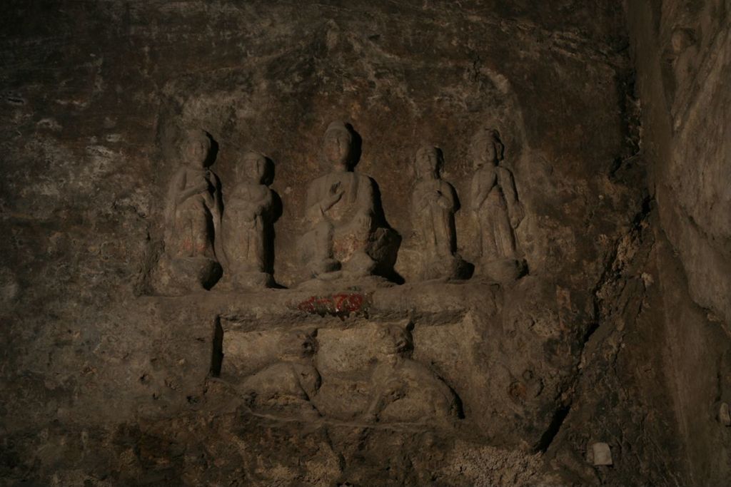 Miniature of Southern Xiangtangshan, Cave 2, interior