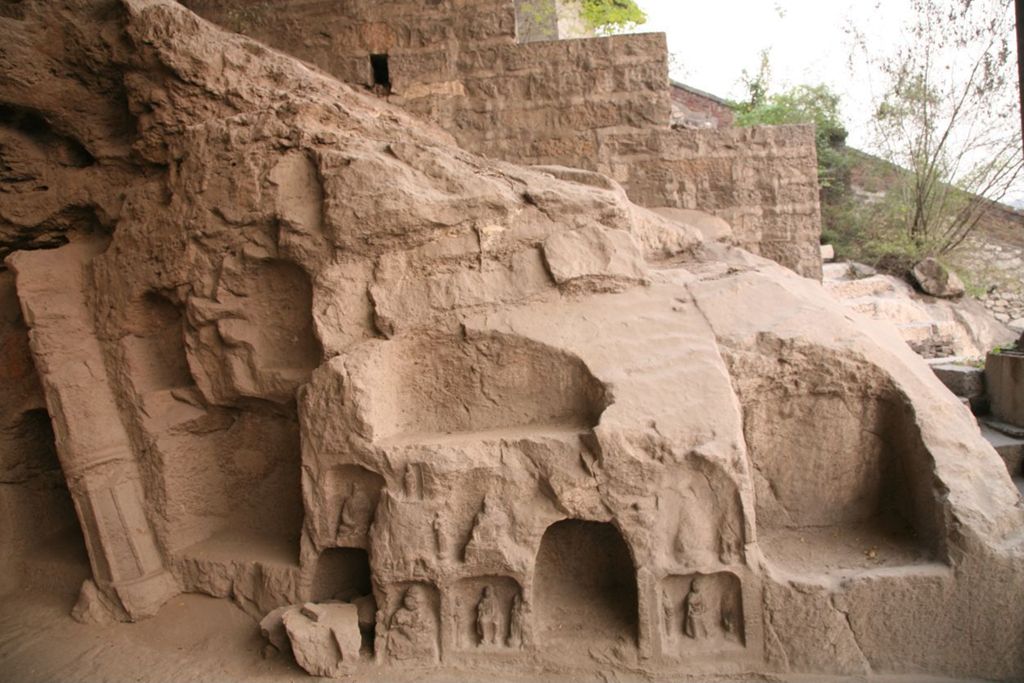 Miniature of Southern Xiangtangshan, Cave 3, exterior