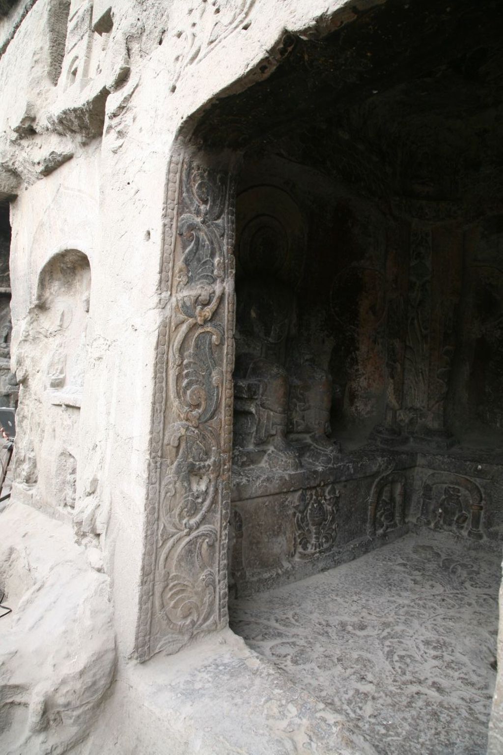 Miniature of Southern Xiangtangshan, Cave 5, exterior