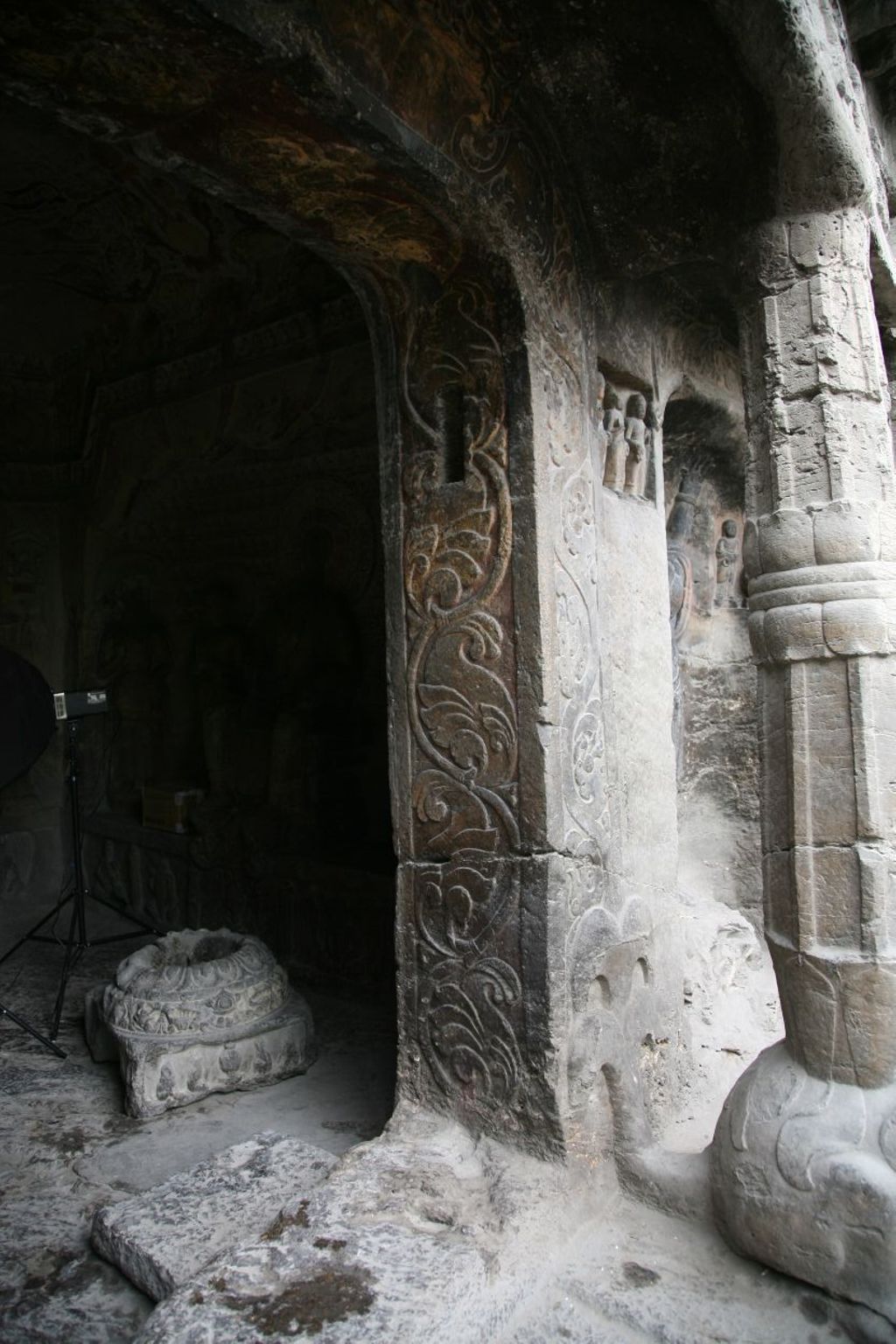 Miniature of Southern Xiangtangshan, Cave 7, archway