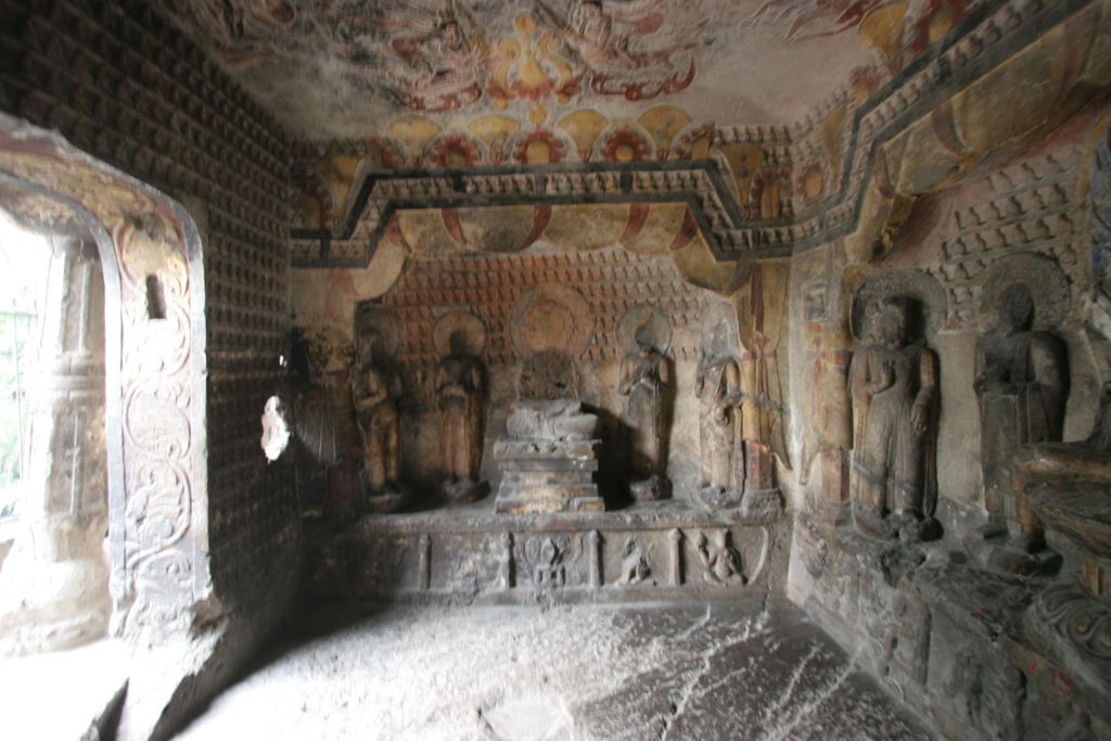 Miniature of Southern Xiangtangshan, Cave 7, interior