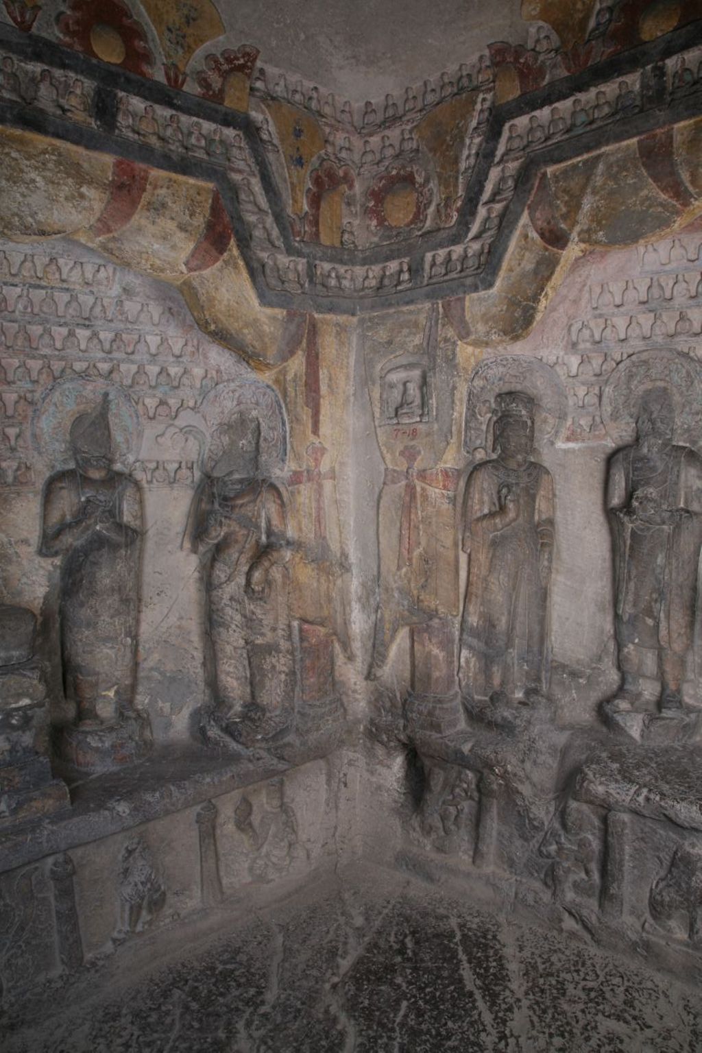 Miniature of Southern Xiangtangshan, Cave 7, walls