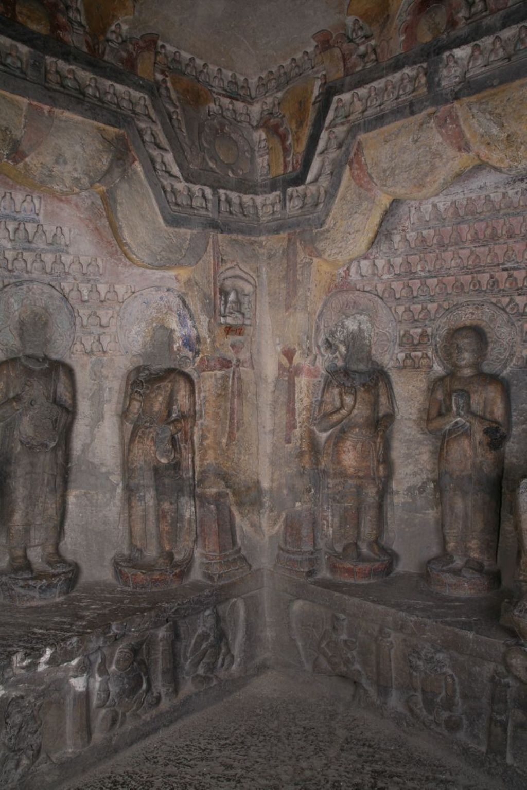 Miniature of Southern Xiangtangshan, Cave 7, walls