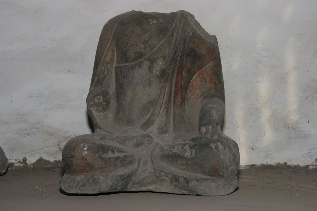 Miniature of Southern Xiangtangshan, seated buddha