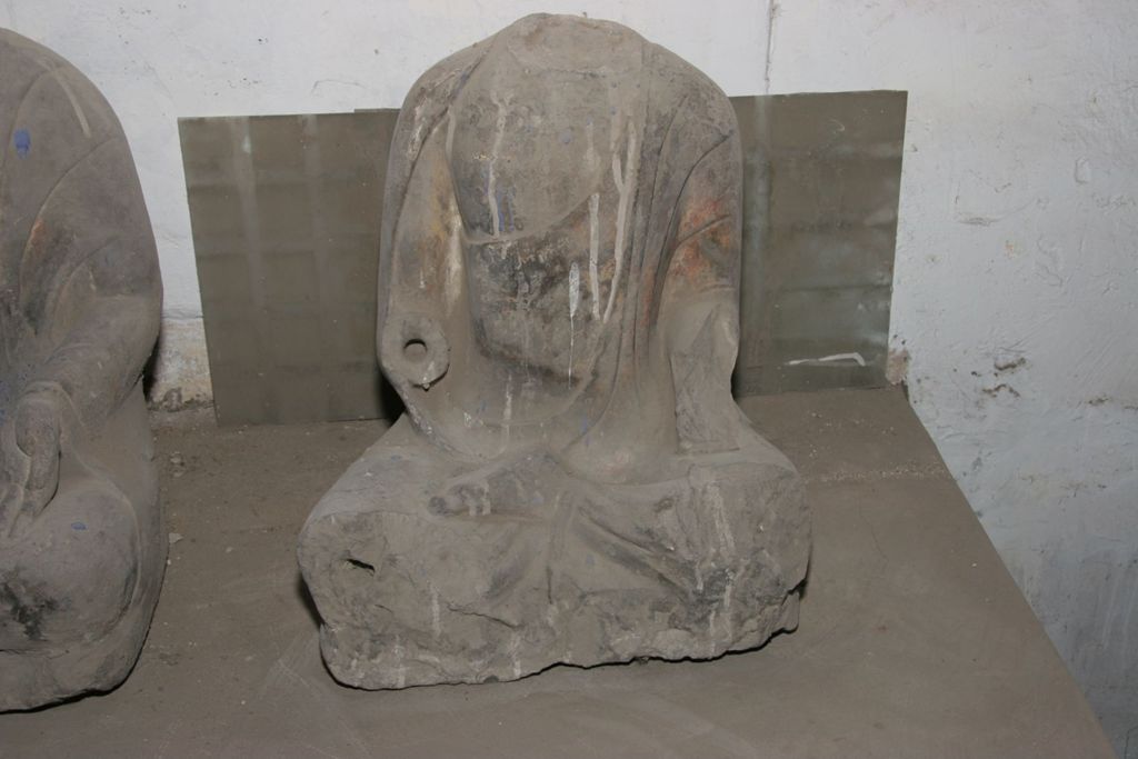 Miniature of Southern Xiangtangshan, seated buddha