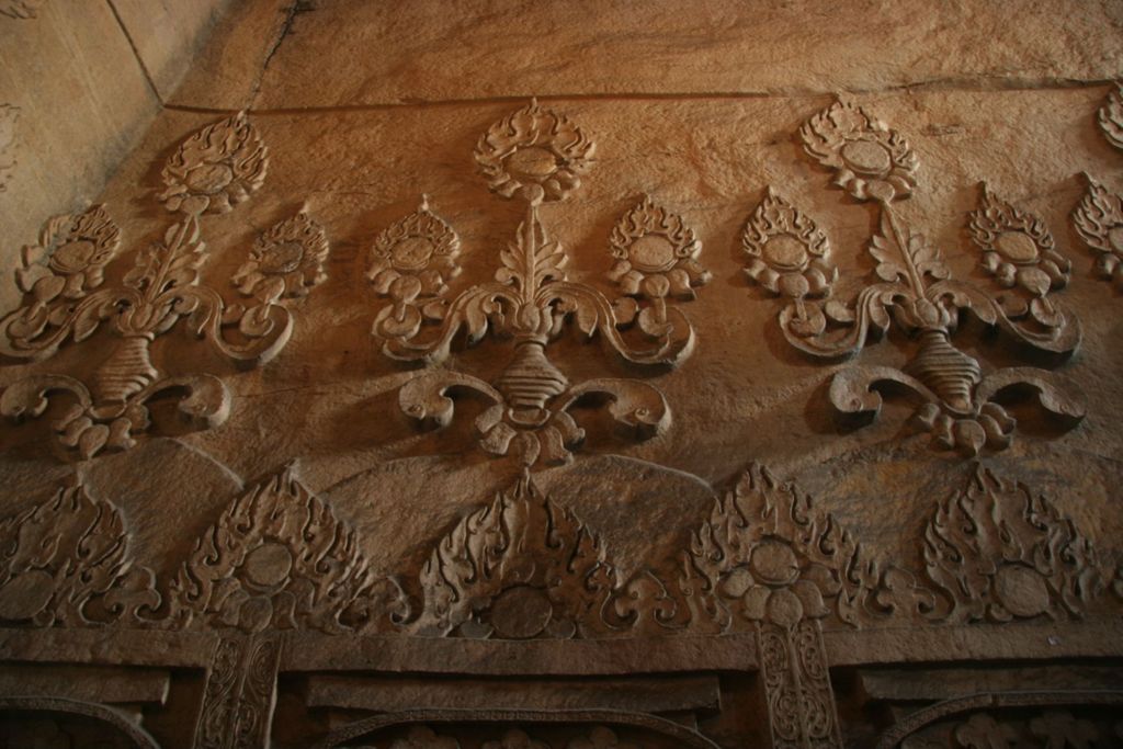 Miniature of Northern Xiangtangshan, North Cave, stupa-form niches