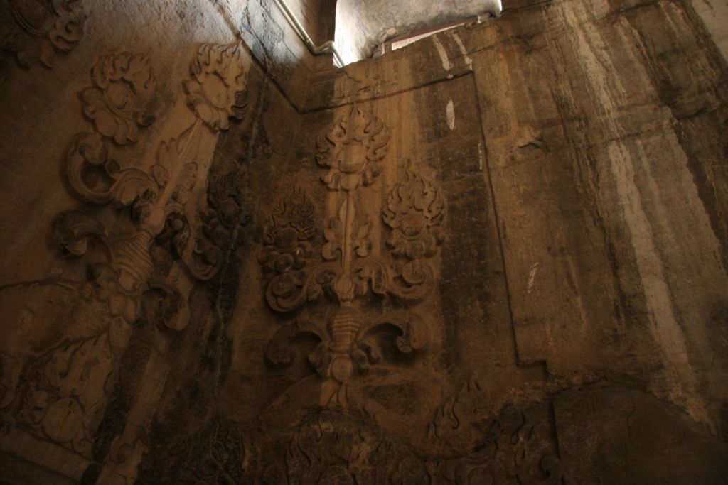 Miniature of Northern Xiangtangshan, North Cave, stupa-form niches