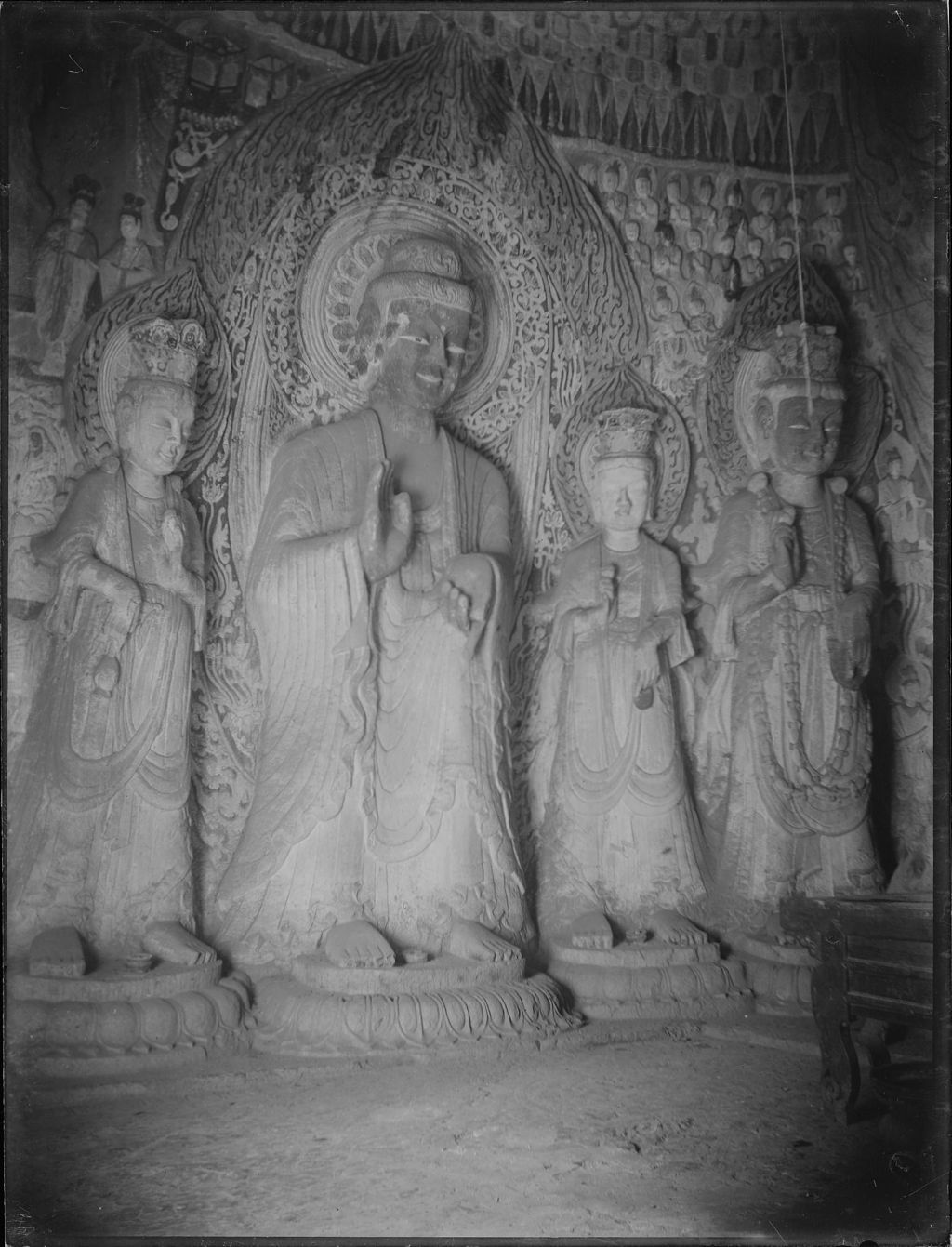 Miniature of Longmen Binyang Central Cave, south wall