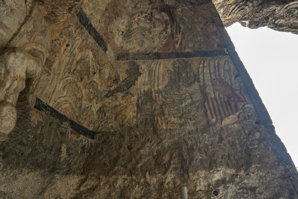 Miniature of Longmen Binyang Central Cave, northeast corner, detail