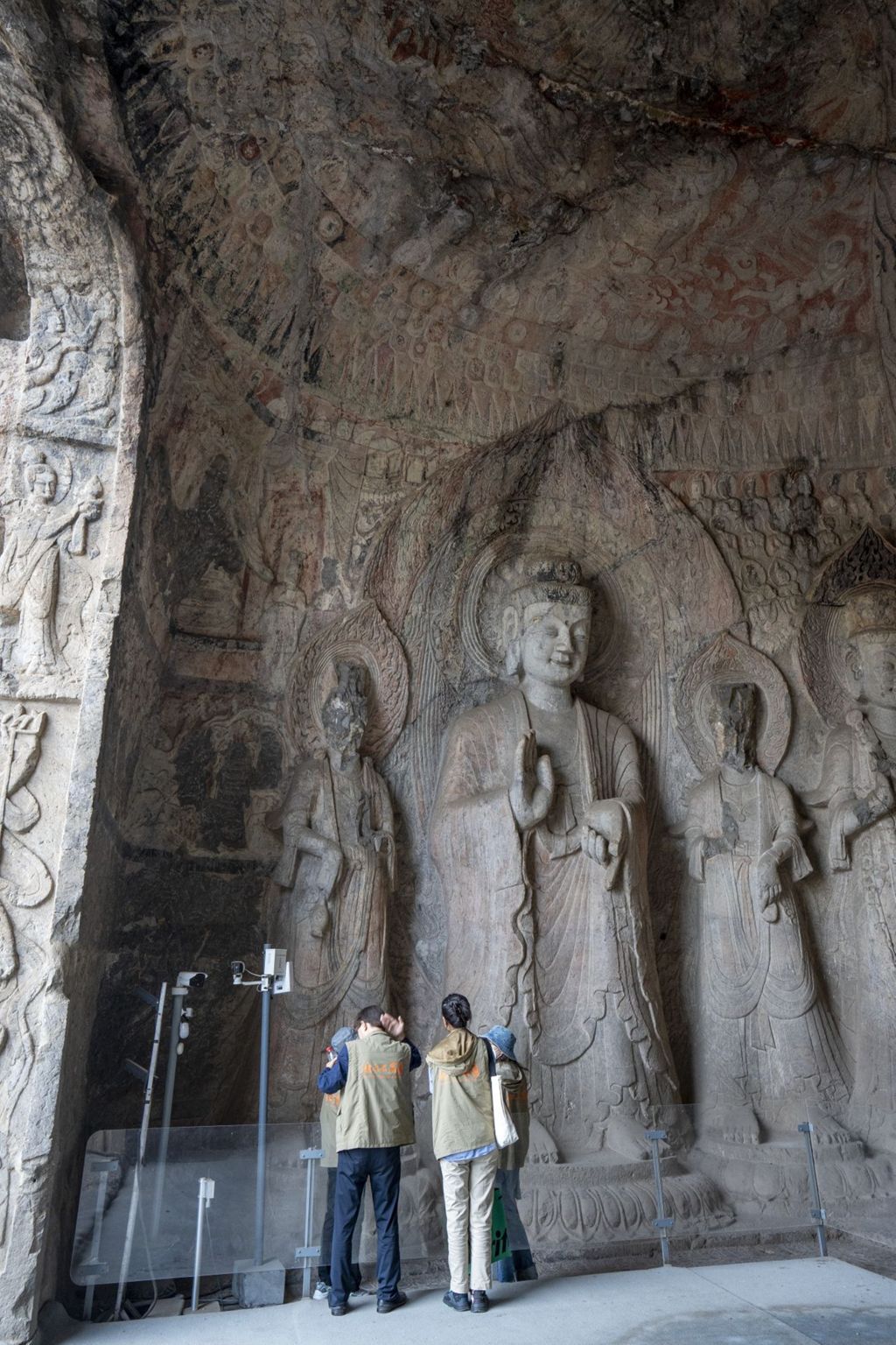 Miniature of Longmen Binyang Central Cave, south wall