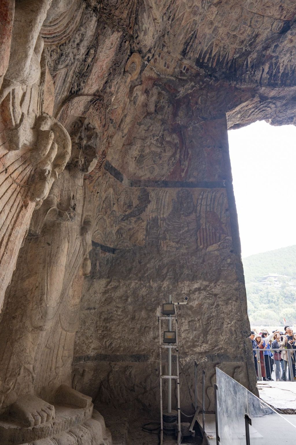 Miniature of Longmen Binyang Central Cave, northeast corner east portion