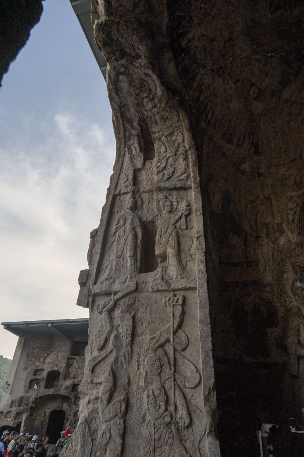 Miniature of Longmen Binyang Central Cave, entrance south side upper portion