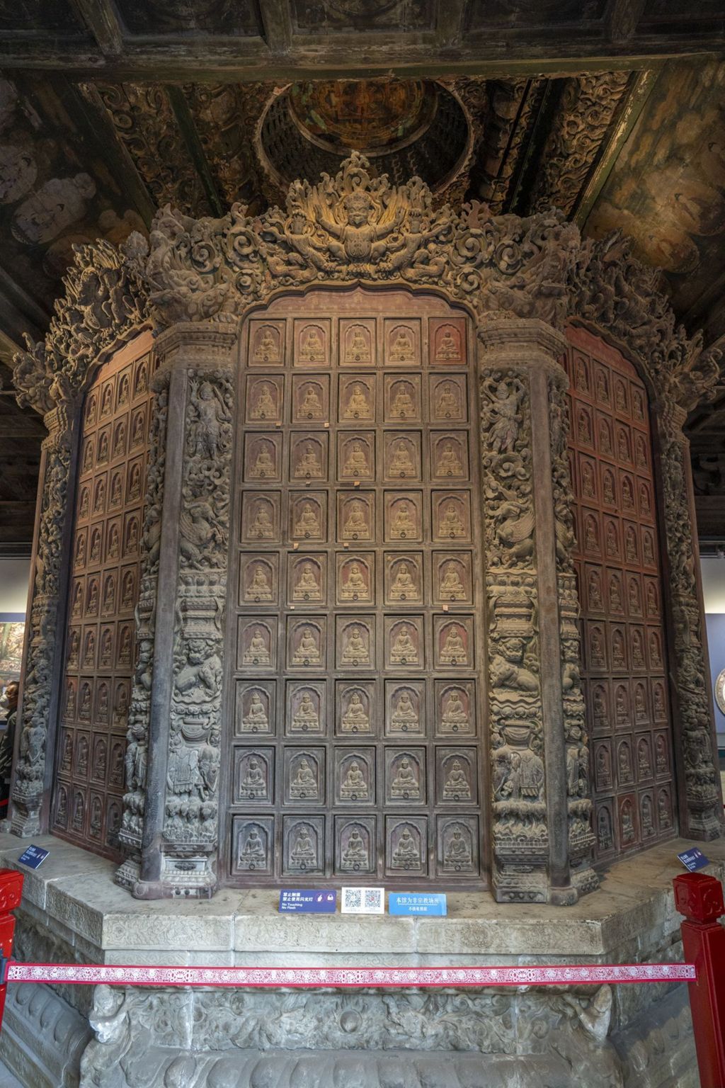 Miniature of Revolving Sutra Cabinet (Zhuanlun Jingzang, or Scripture Cabinet) in Sutra Hall (Zangdian, or Scripture Hall)