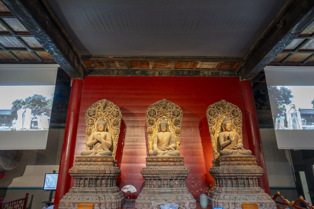 Miniature of Buddha Triad from Zhihua Hall (Zhihuadian, Hall of Transforming Wisdom)
