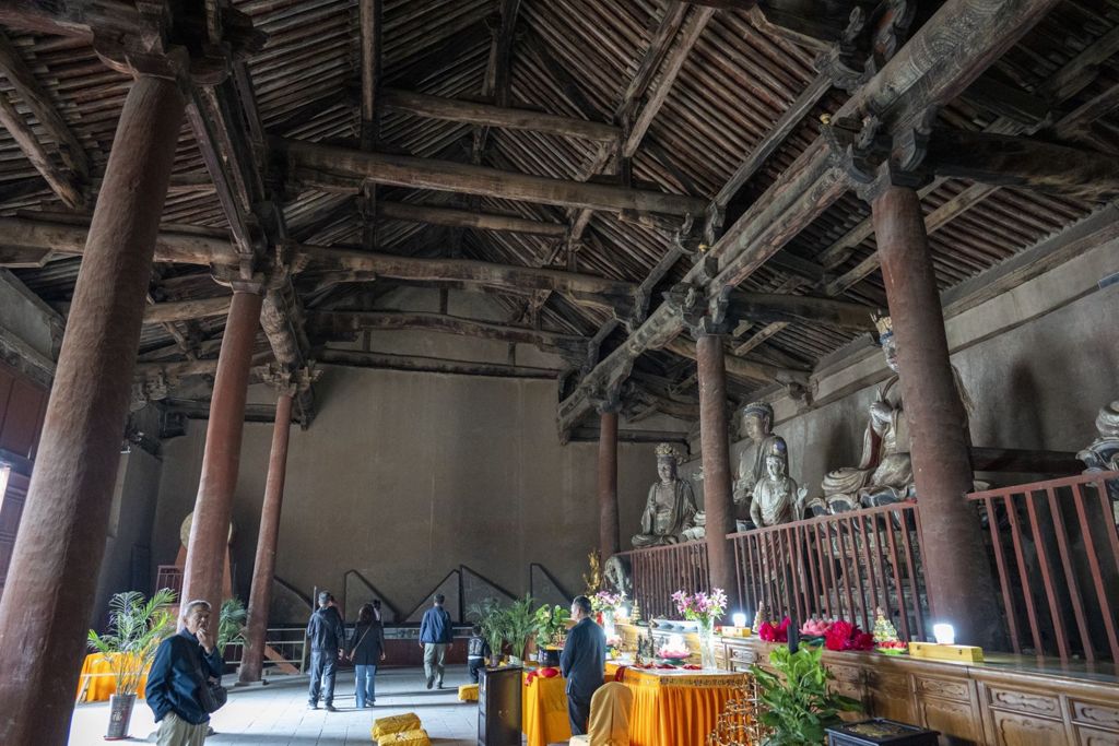 Miniature of Lower Guangsheng Temple, back hall (or Daxiong Bodian), interior