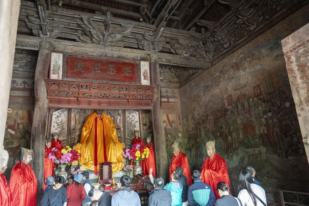 Miniature of Water God's Temple (Shuishen Temple) of the Guangsheng Monastery, Ming Ying King Hall (or Mingyingwang Temple), interior