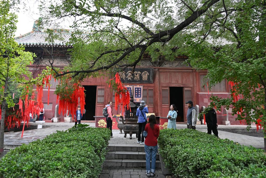 Miniature of Lower Guangsheng Temple, back hall (or Daxiong Bodian), façade