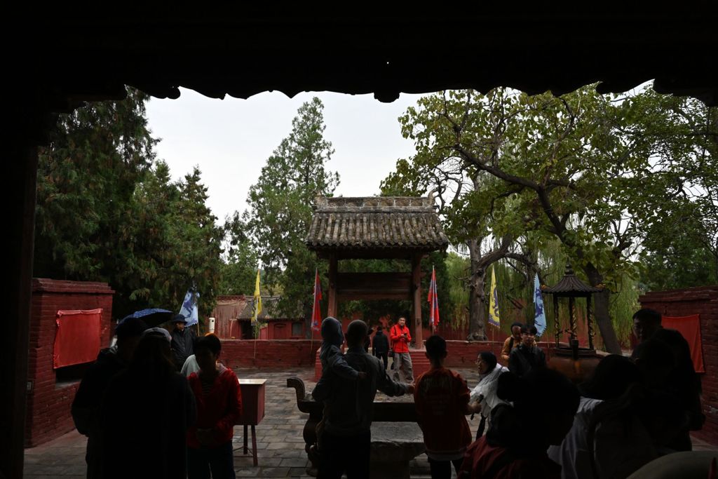 Miniature of Water God's Temple (Shuishen Temple) of the Guangsheng Monastery, courtyard