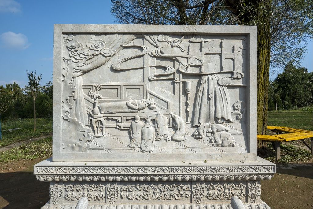 Miniature of Six Steeds of Zhao Mausoleum ("Zhaoling Liujun"), stone relief