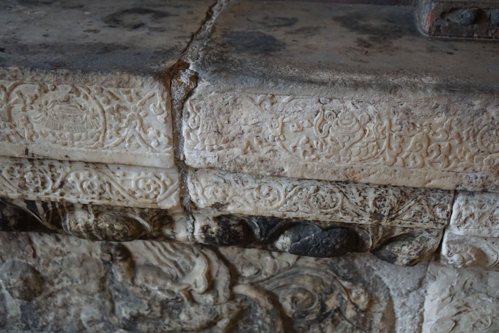 Miniature of Revolving Sutra Cabinet (Zhuanlun Jingzang, or Scripture Cabinet) in Sutra Hall (Zangdian, or Scripture Hall), white marble base