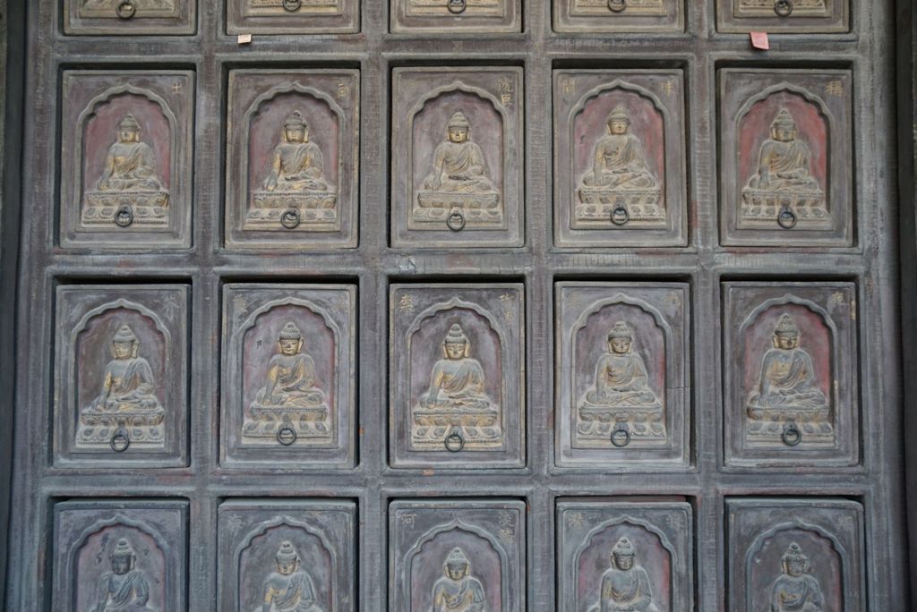 Miniature of Zhihua Hall (Zhihuadian, Hall of Transforming Wisdom), scripture cabinets