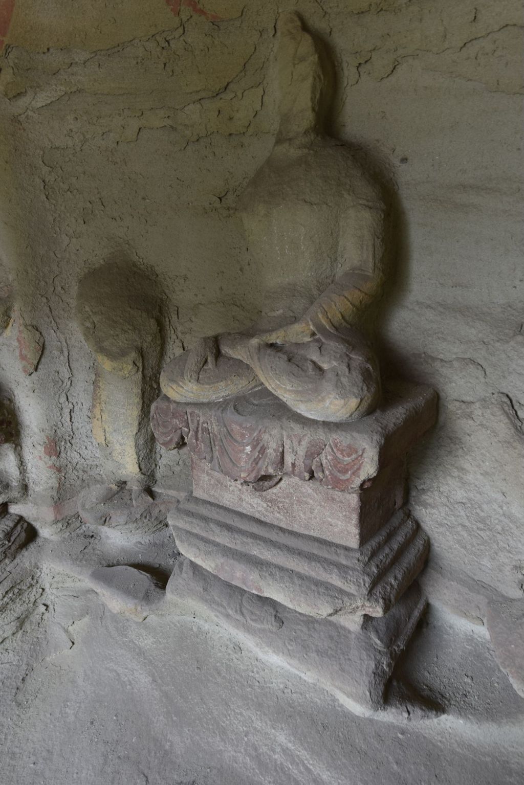 Miniature of Cave 6
