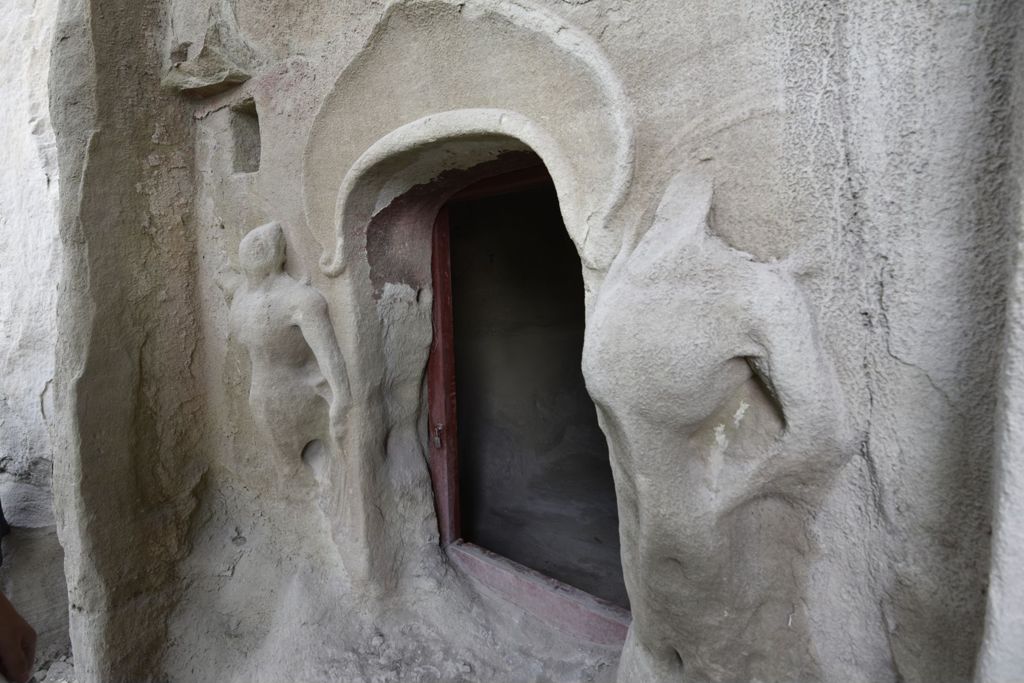 Miniature of Cave 15