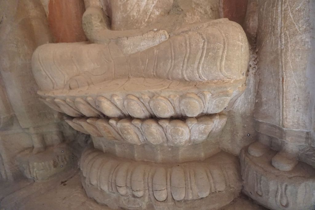 Miniature of Cave 10