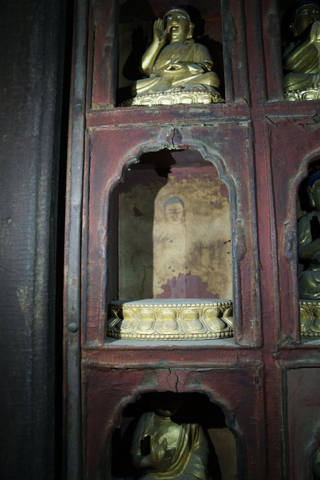 Miniature of Wanfo Pavilion (Wanfoge, Ten Thousand Buddhas Pavilion), small Buddha