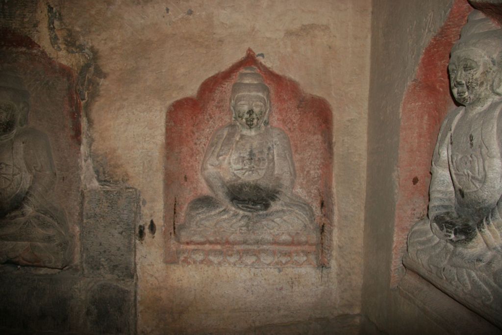 Miniature of Northern Xiangtangshan, Middle Cave, interior