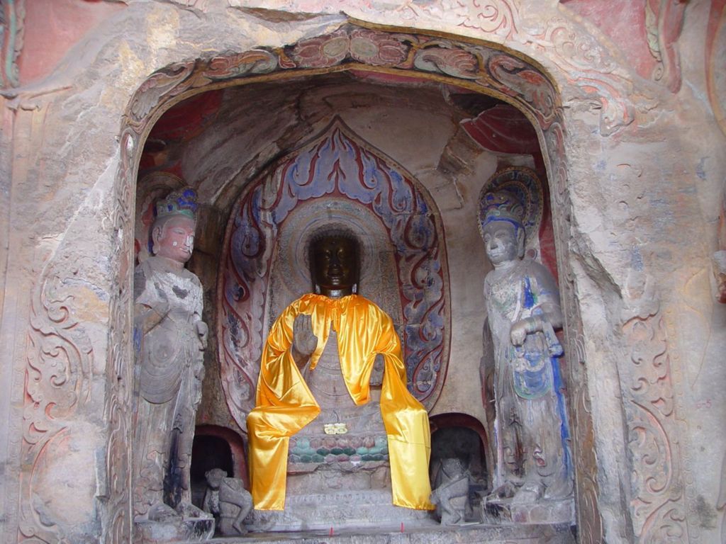 Miniature of Northern Xiangtangshan, Middle Cave, altar