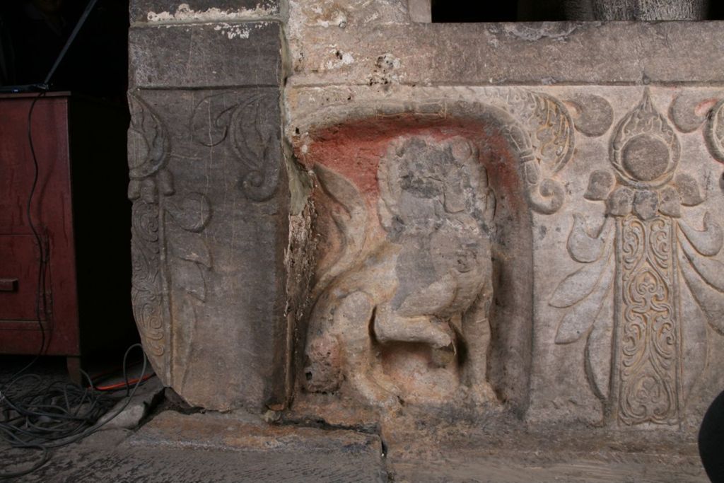 Miniature of Northern Xiangtangshan, Middle Cave, altar base, east