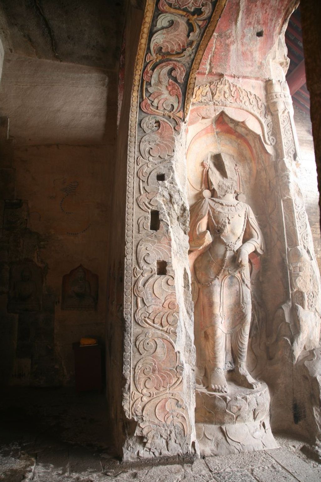 Miniature of Northern Xiangtangshan, Middle Cave, archway