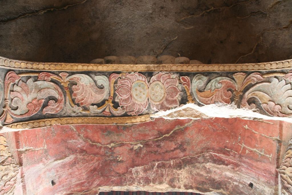 Miniature of Northern Xiangtangshan, Middle Cave, archway